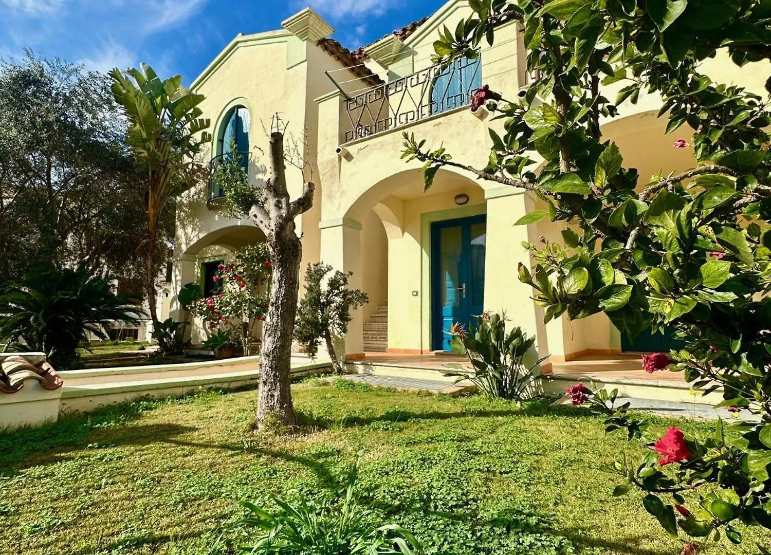 Jennas-Grecale Apartment Àrbatax